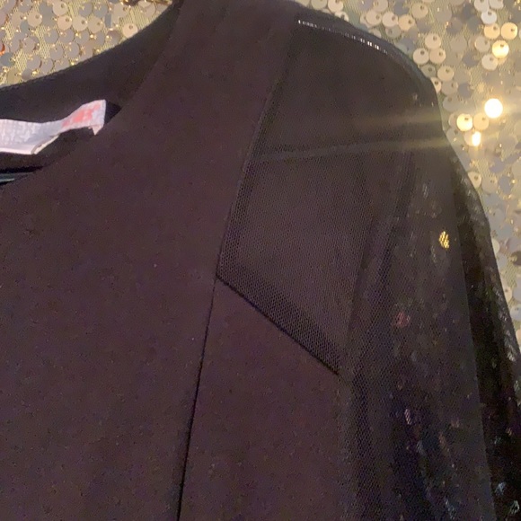 ROCKIN ROMPER!!!!!!!! - Picture 4 of 8